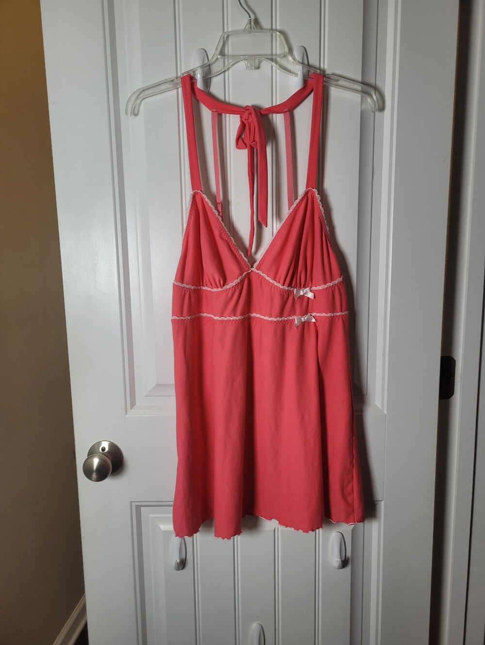 Women's Coral Halter Chemise Sleepwear by Cinema Seductive wear.  Size XL